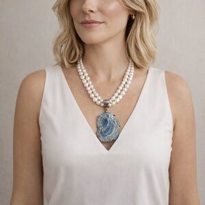 One of a Kind Blue Druzy Freshwater Barogue Pearl Necklace Sterling 16.5” open